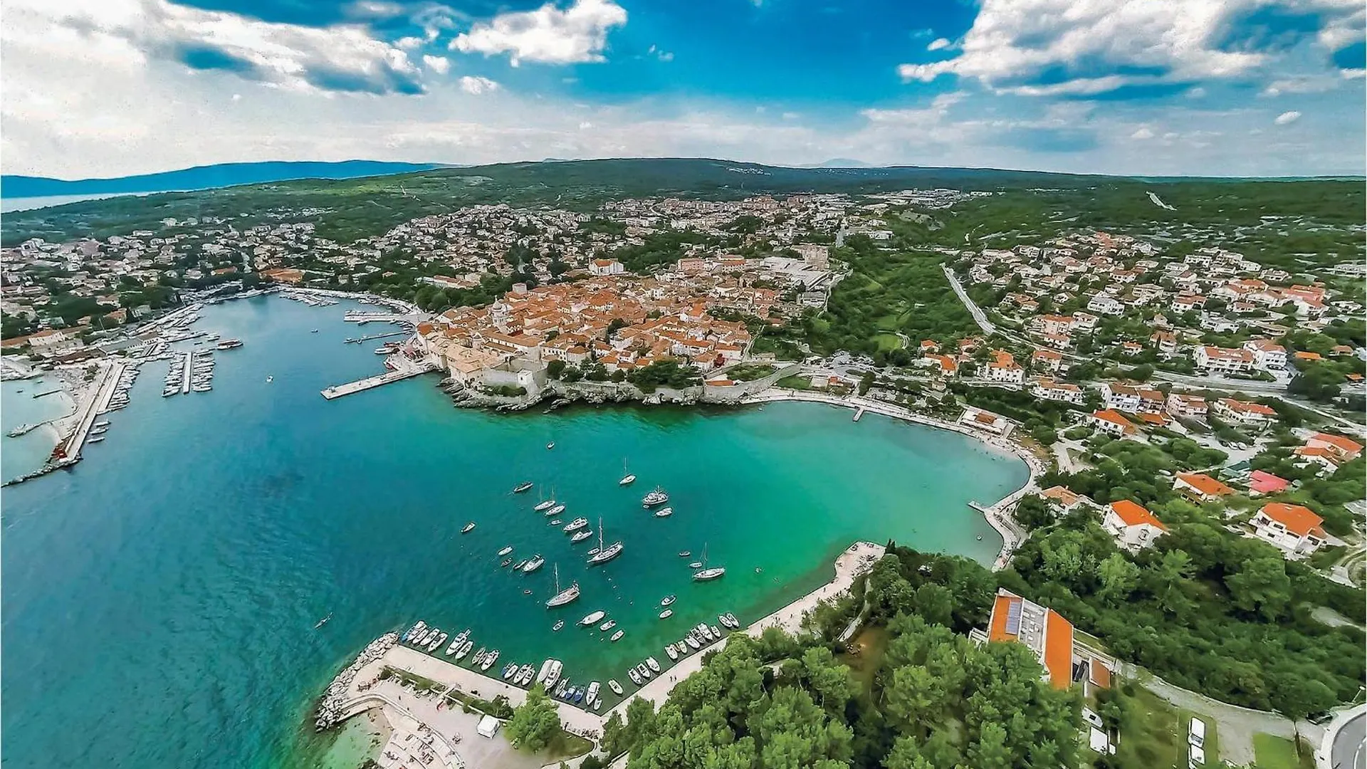 Cozy Apartment In Krk With Wifi Krk Town 0*,  Croácia
